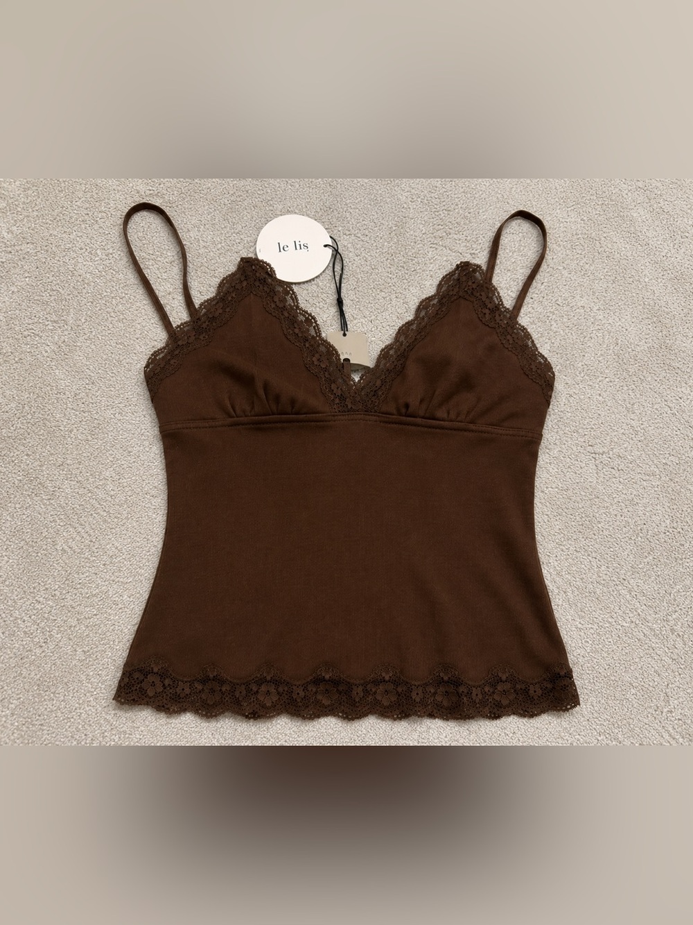 Le Lis Lace Trim Ribbed Cami Tank Top – Chocolate Brown – NWT S - Picture 2 of 3